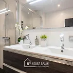 Myhousespain - Espacioso Piso Con Parking * 希洪