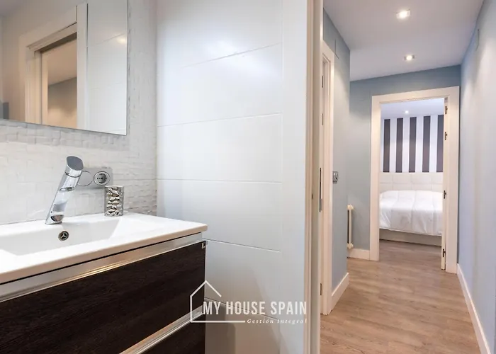 Lejlighed Myhousespain - Espacioso Piso Con Parking