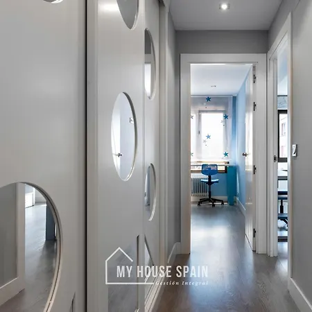 Myhousespain - Espacioso Piso Con Parking Lägenhet Gijón