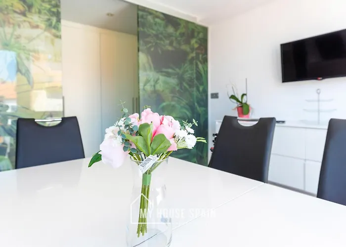 Апартаменти Myhousespain - Espacioso Piso Con Parking