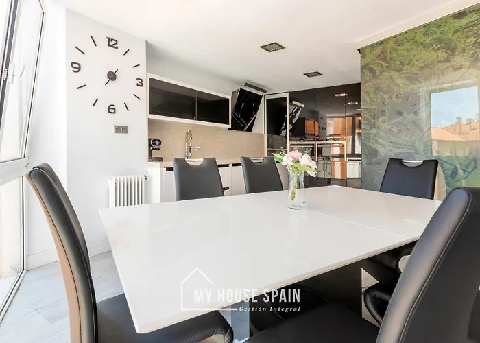 Myhousespain - Espacioso Piso Con Parking * Хіхон